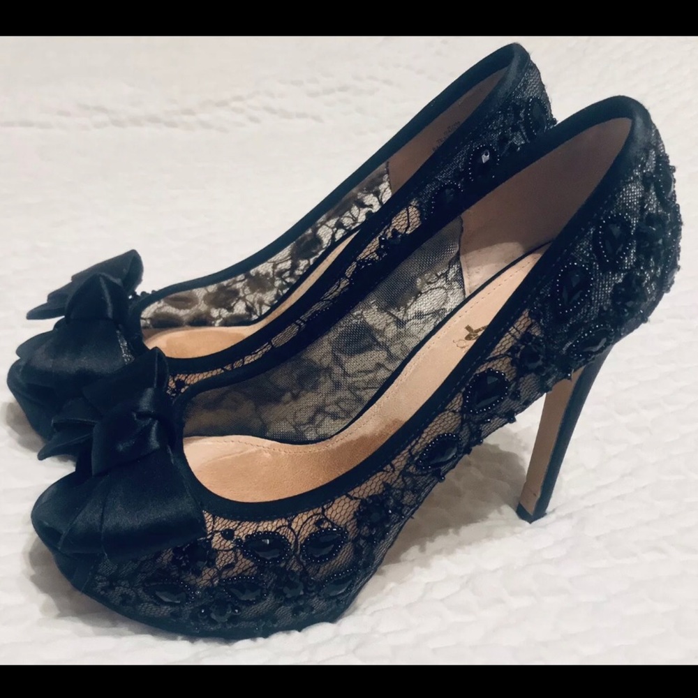 Joan & David Beaded Platform Heels Size 8.5